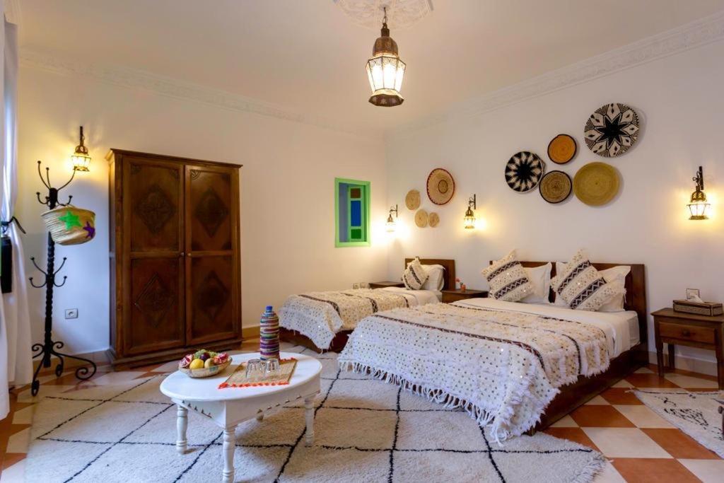 Rose Meryam Riad Marrakesh