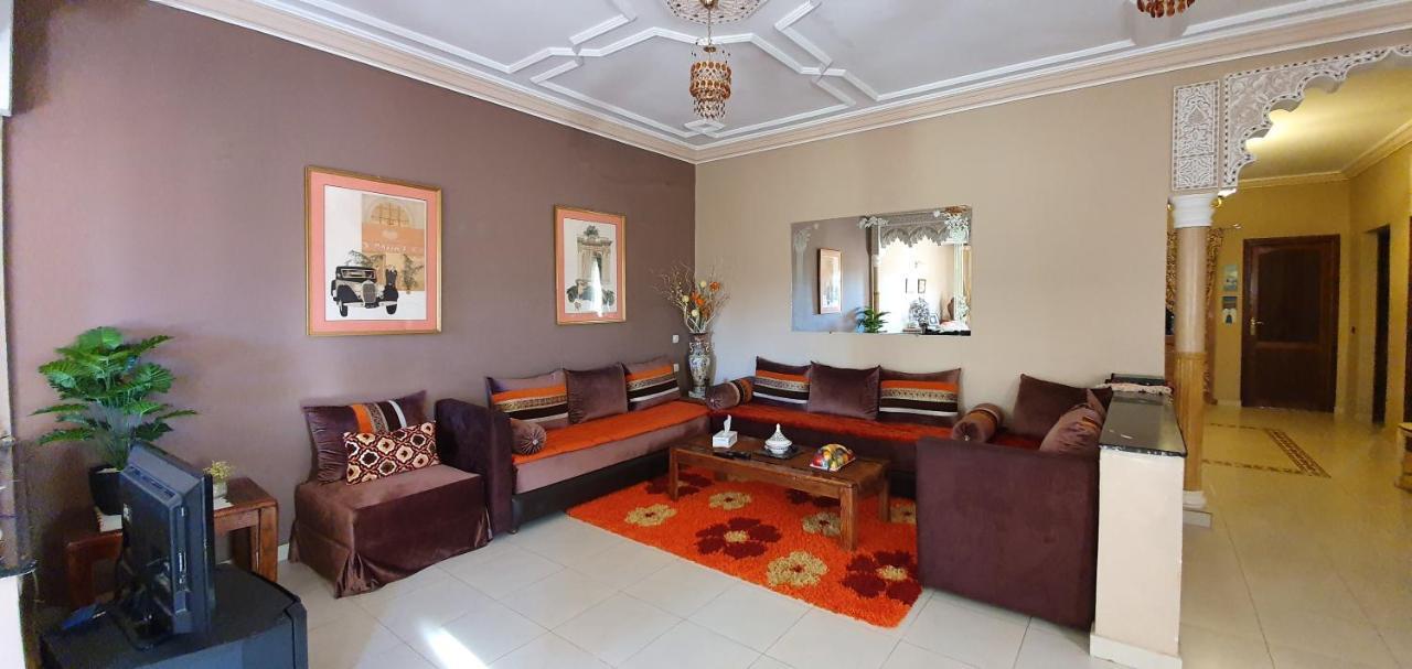 Apartamento Oranger Family House Center, Private Large House, Terasse Garden View, Free Parking Marrakesh