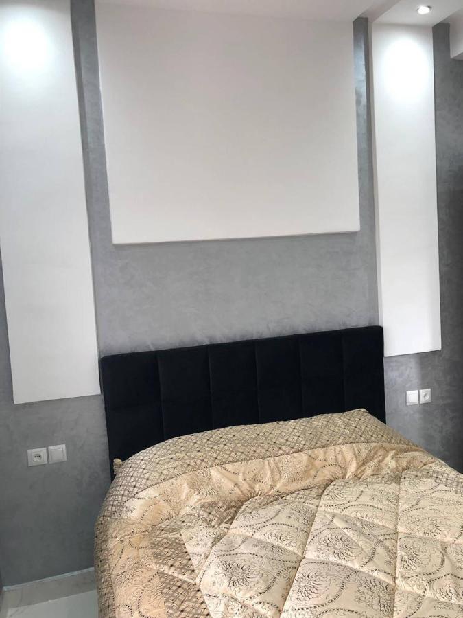 Apartment “yallah”riyad Triplex For 6 Persons Max