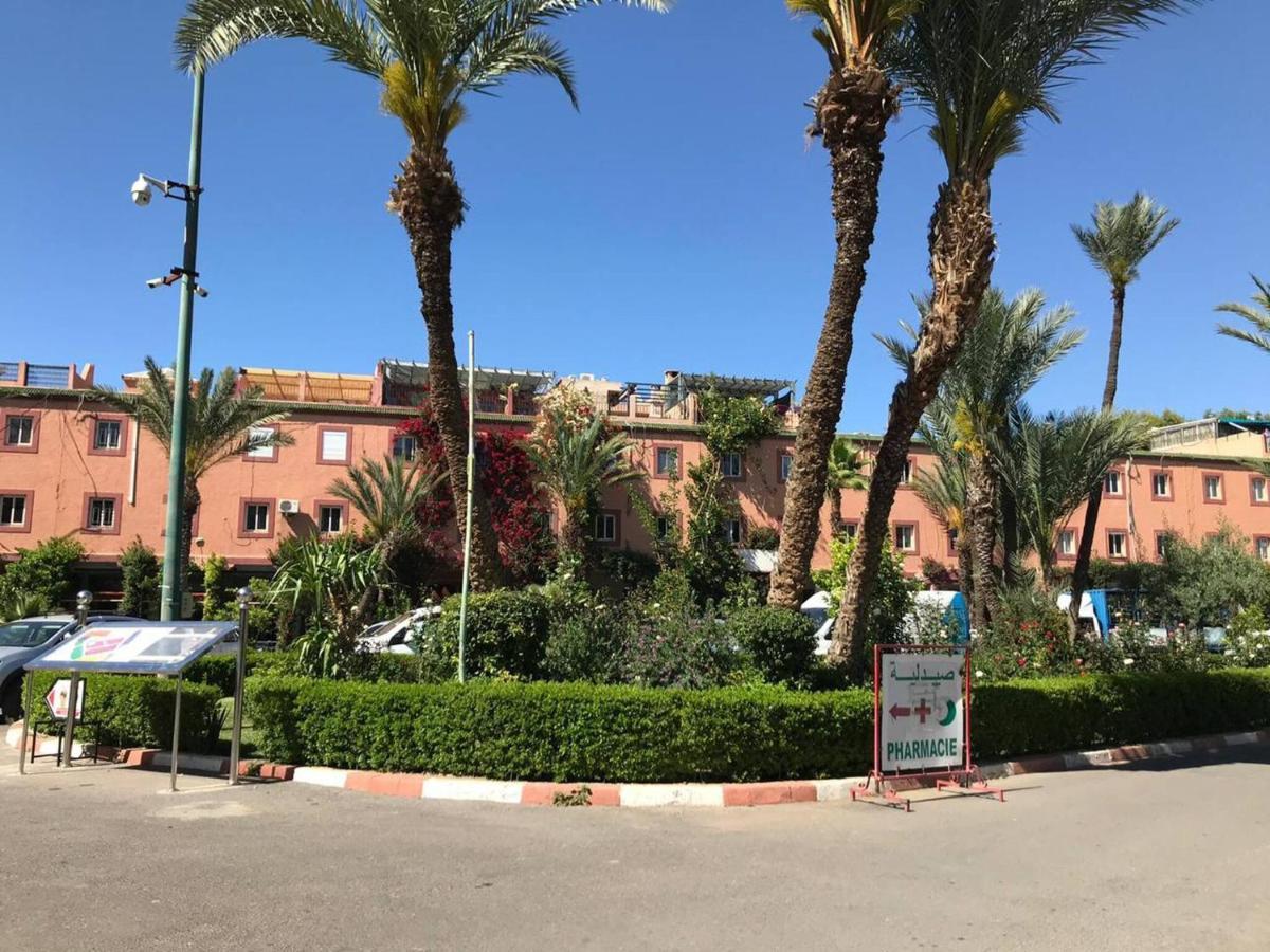 “yallah”riyad Triplex For 6 Persons Max Apartment Marrakesh