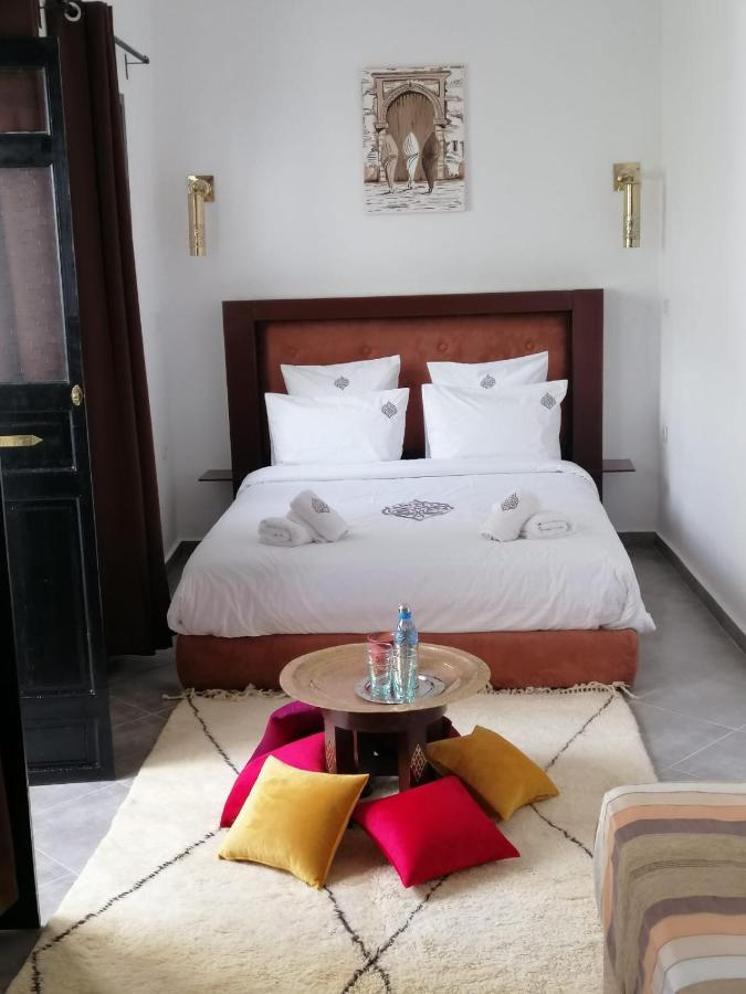 Le Voile D'orient Pensión 3*