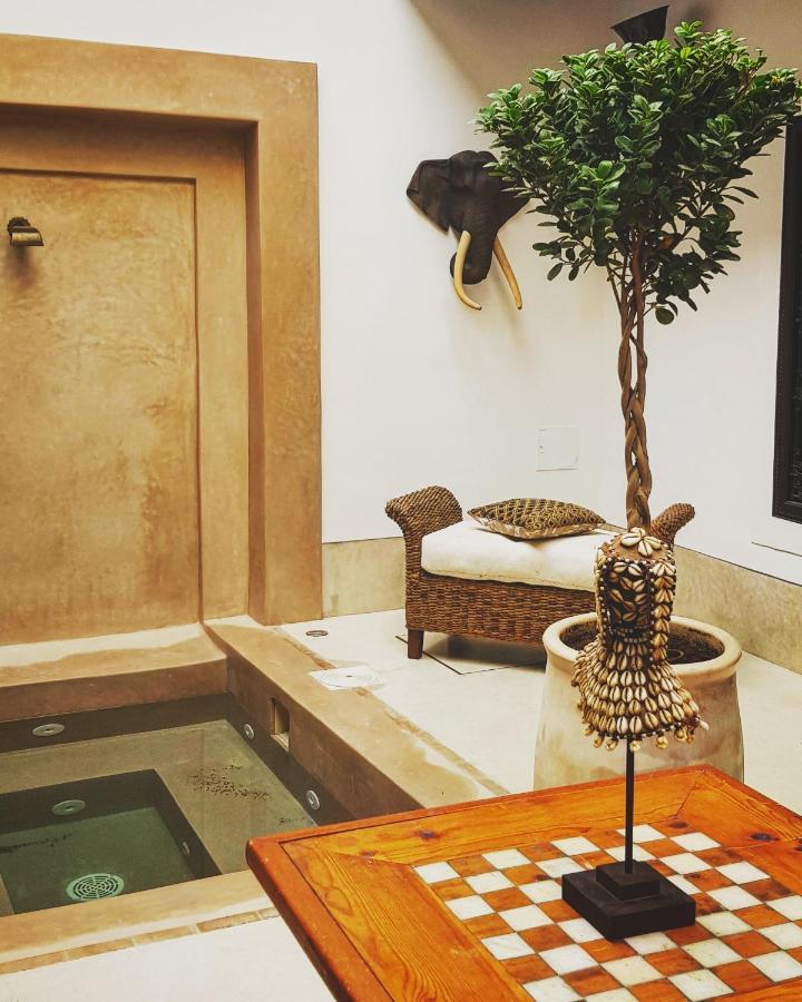 Les 5 Soeurs Riad Marrakesh