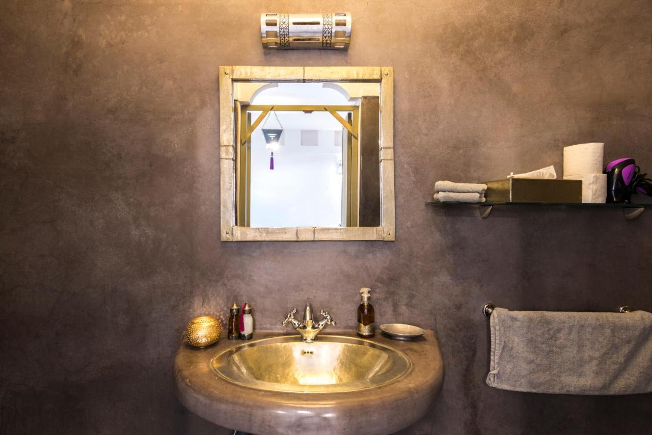 Hissan Riad 2*