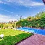 Summer Villa Peaceful Golf Haven