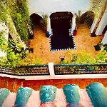 Riad Le Dromadaire Bleu By Weekome