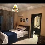 Appartement Impeccable En Plein De Centre Ville