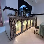 Riad Benhammou1