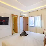 Exclusive Penthouse Gueliz Rooftop, Jacuzzi & Pool
