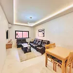 Pretty Apartment With A Pool In Gueliz , Parking
