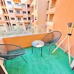 Pretty Apartment With A Pool In Gueliz , Parking