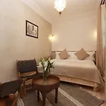 Riad Valentine