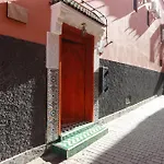 Riad Valentine