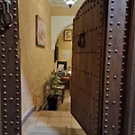 Hostel Laksour