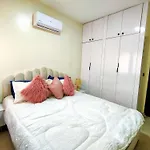 Chic & Comfort Apartment