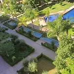 Premium Village M355