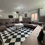 Duplex De 4 Chambres Et Piscine