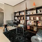 Escape To Luxury: 4 Bedroom Villa On Golf Course