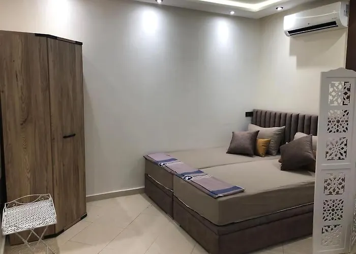 At Imad, Your Holliday Is Ours.