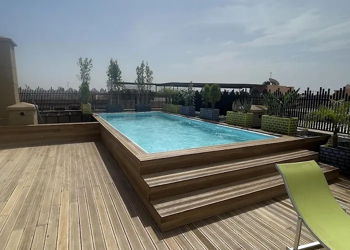 Luxueux 2 Pieces Residence Familiale Avec Piscine Centre Ville