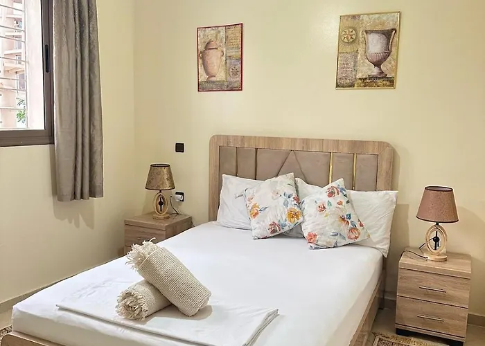 Charmante Chambre Parentale Proche A L\'Aeroport