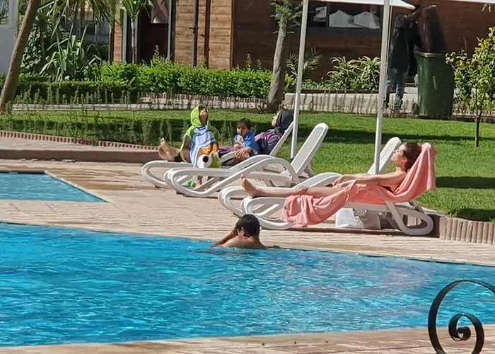 APPARTEMENT DANS RESIDENCE Boulevard Oued Issil