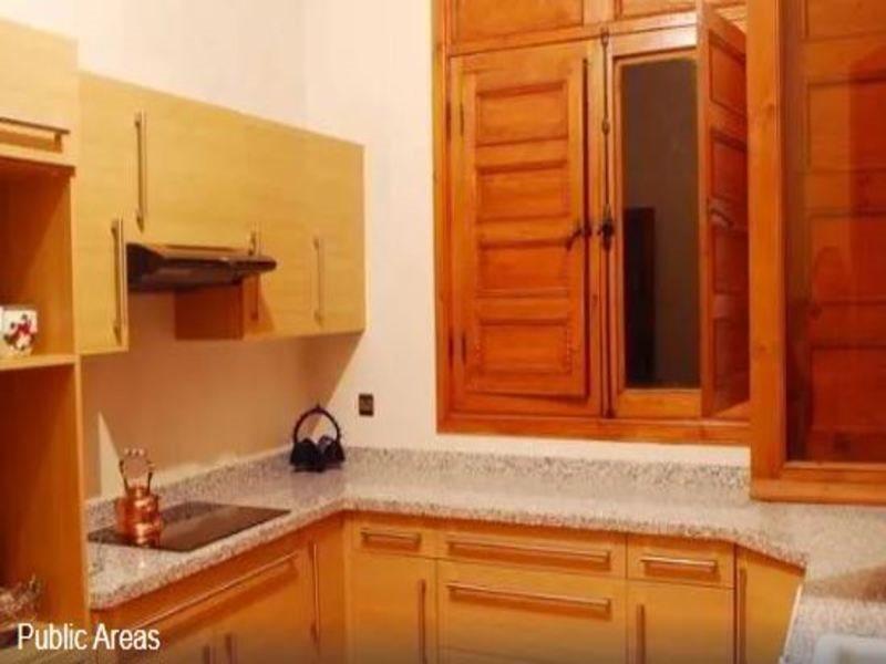 Latifa Bed & Breakfast 2*