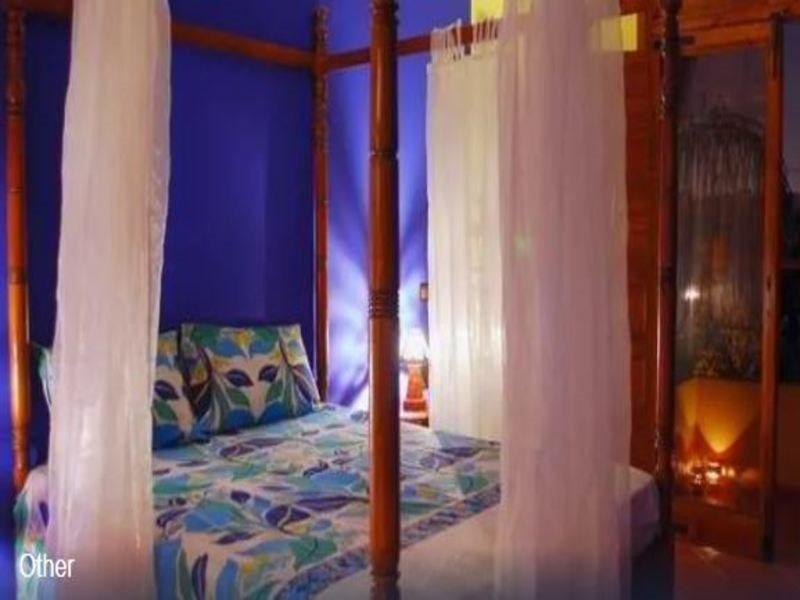 Bed & Breakfast Latifa 2*
