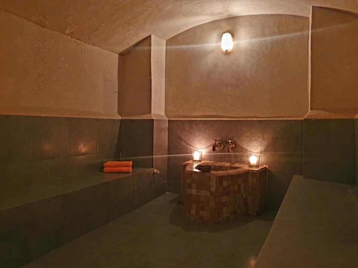 Guest house Amira & Spa 4*