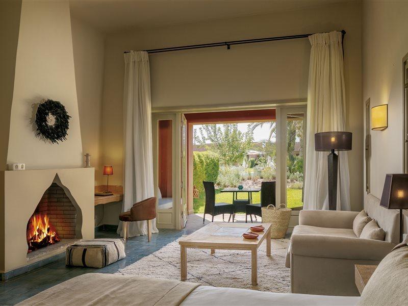 Domaine Des Remparts & Hotel