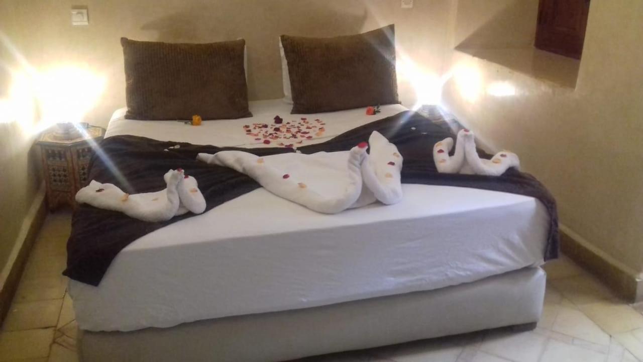 Chalymar Riad 3*