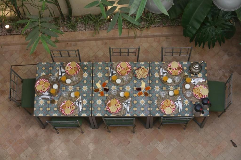 Riad Riad103 Piscine Chauffée Sur Le Rooftop, Jacuzzi Hot&hammam Massage Marrakesh