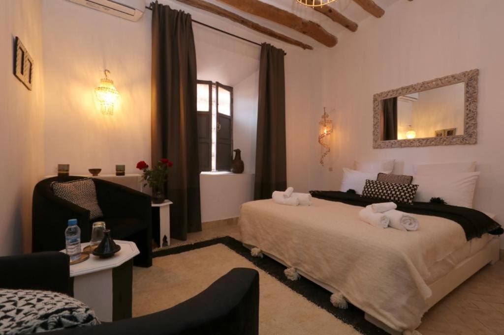 Riad Riad103 Chauffée Sur Le Jacuzzi In Rooftop&pool *