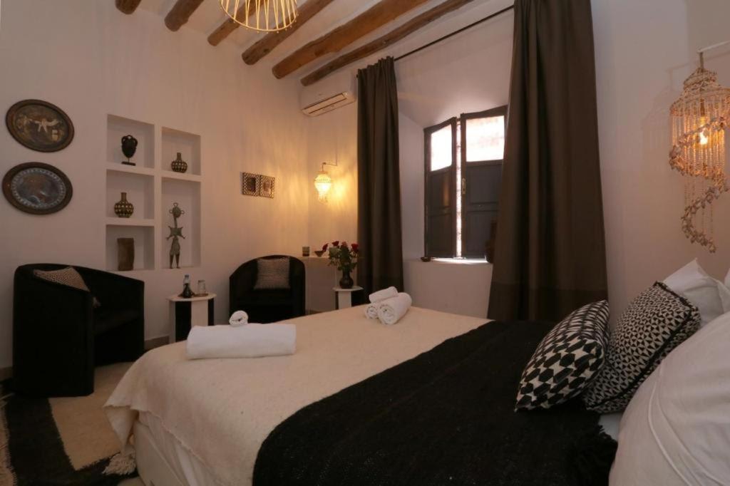 Riad103 Chauffée Sur Le Jacuzzi In Rooftop&pool Riad
