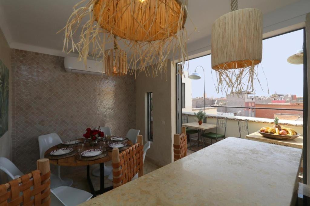 Riad103 Chauffée Sur Le Jacuzzi In Rooftop&pool * Marrakesh