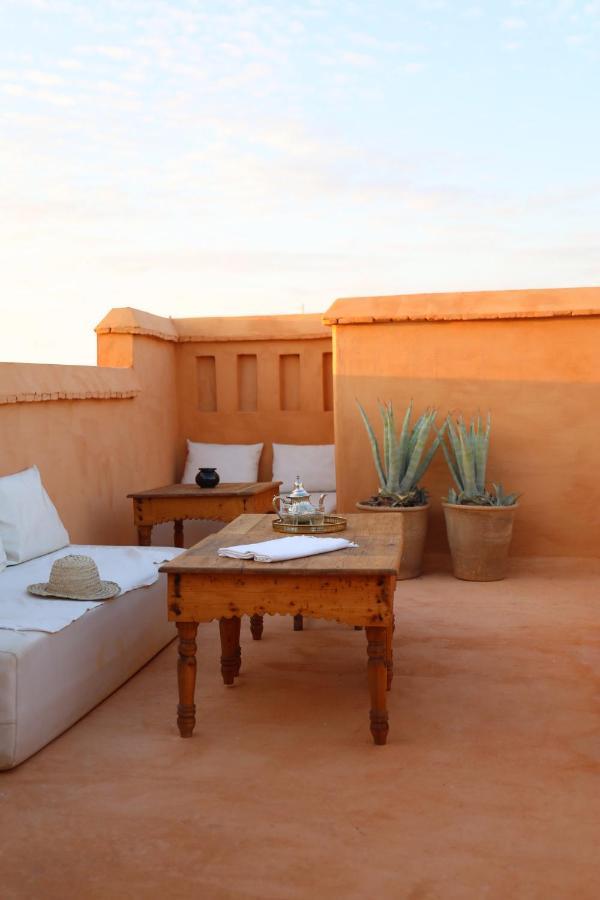Riad Azzouna 13