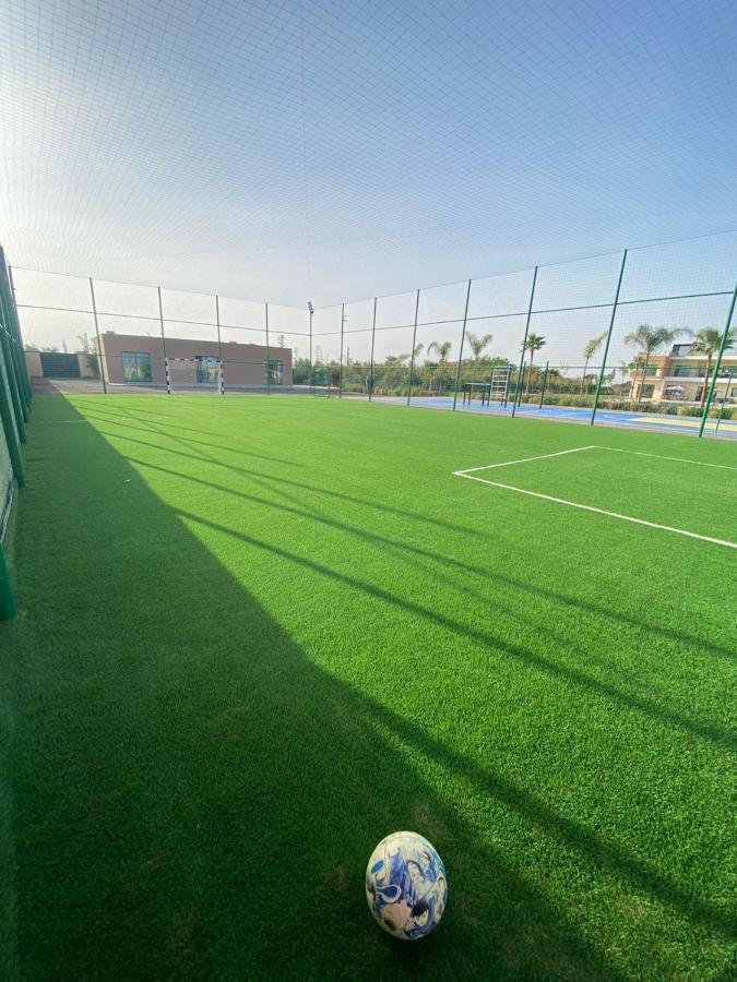 Pousada Dali Avec Terrains Foot,basket,cross-fit