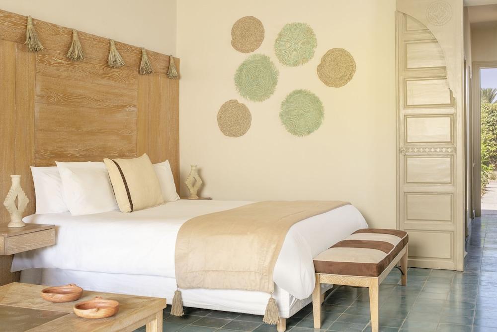 Domaine Des Remparts & Hotel