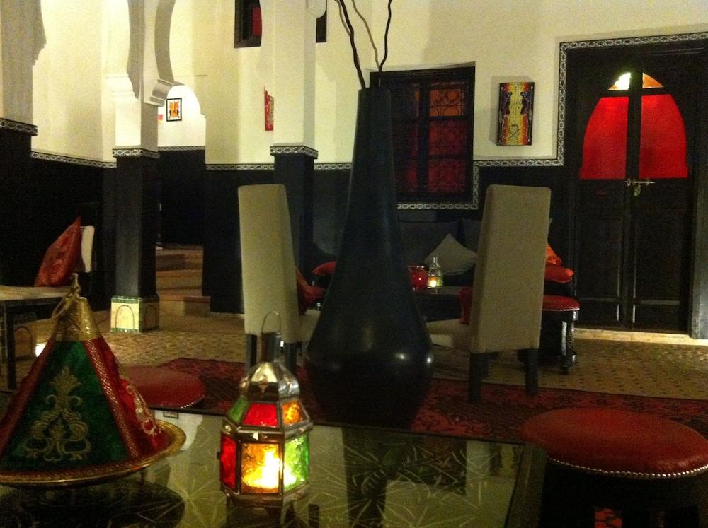 Palais Azukar Hotel