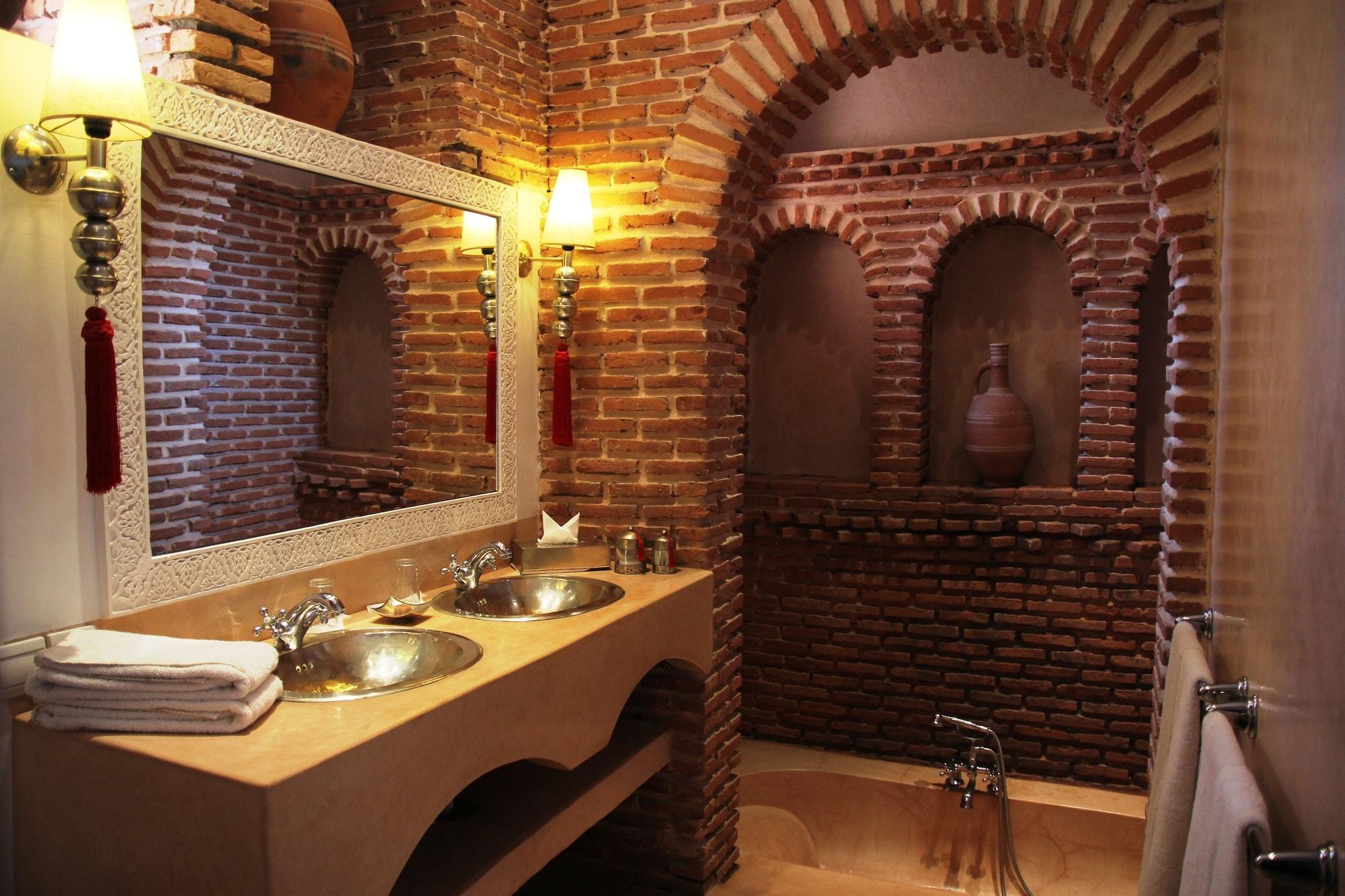 Clementine Riad