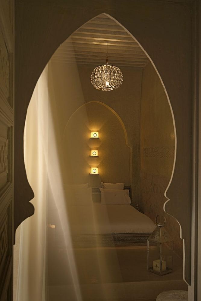 Riad Anayela