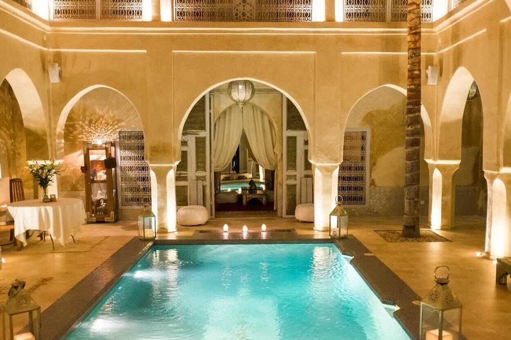 Riad Anayela
