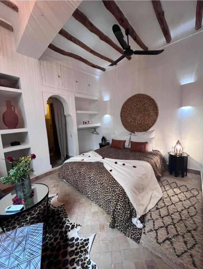 Riad Riad103 Piscine Chauffée Sur Le Rooftop, Jacuzzi Hot&hammam Massage *