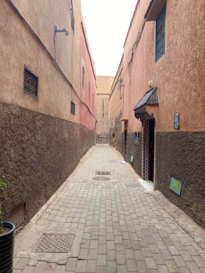 Riad Chameau Fdc 3*