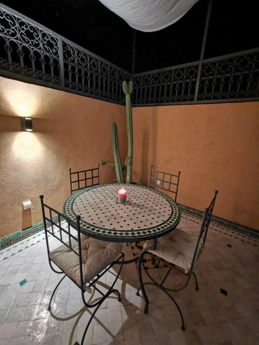 Maison De Standing - Medina De Marrakech Pousada *