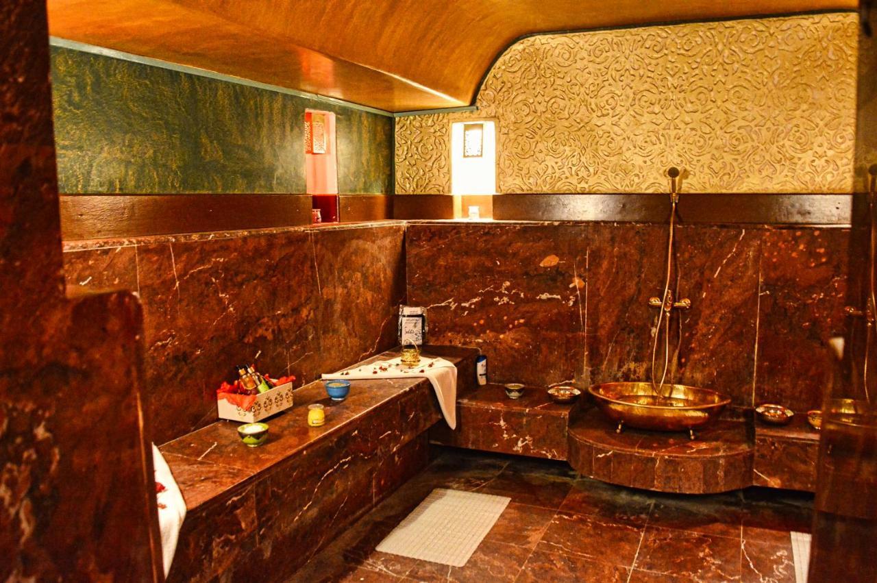 Hotel La Renaissance & (adults Only) 4*