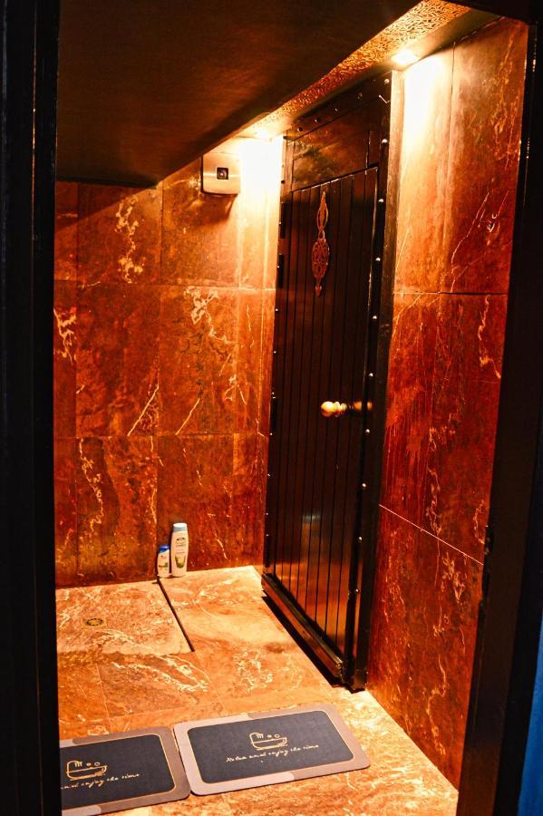 La Renaissance & (adults Only) Hotel