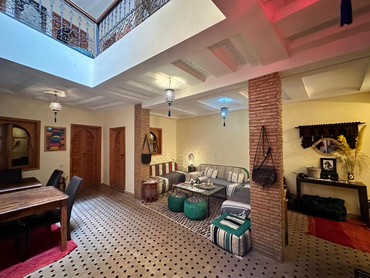 Les Miroires Riad