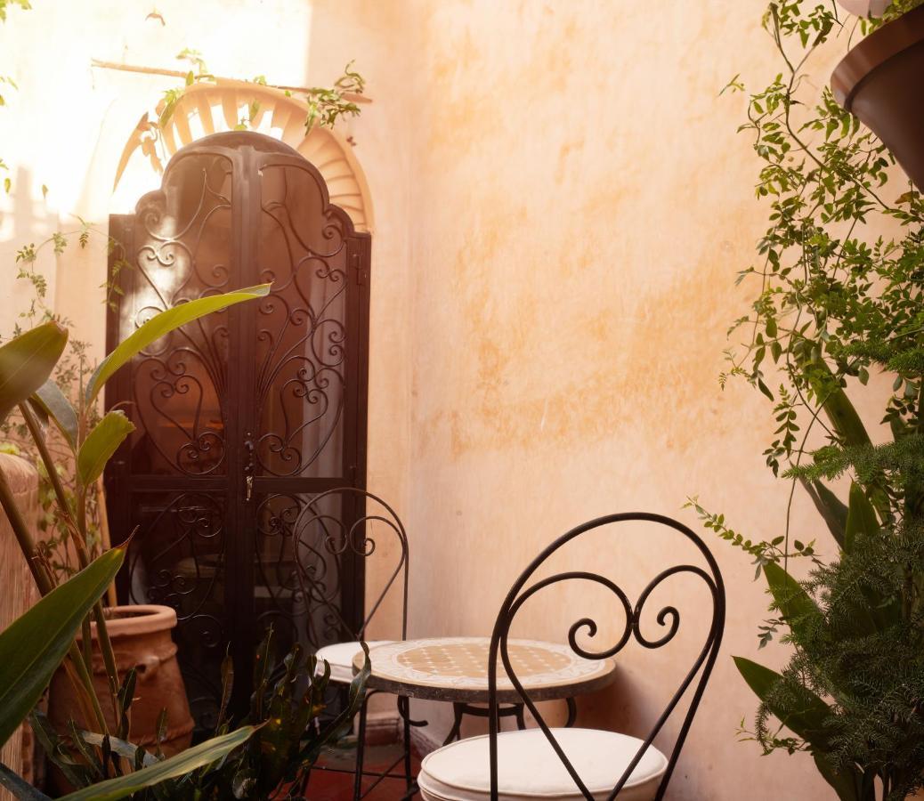 Persephone Riad 3*