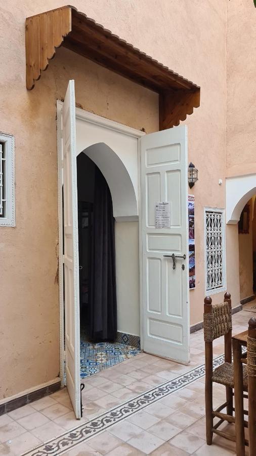 Laksour Hostel