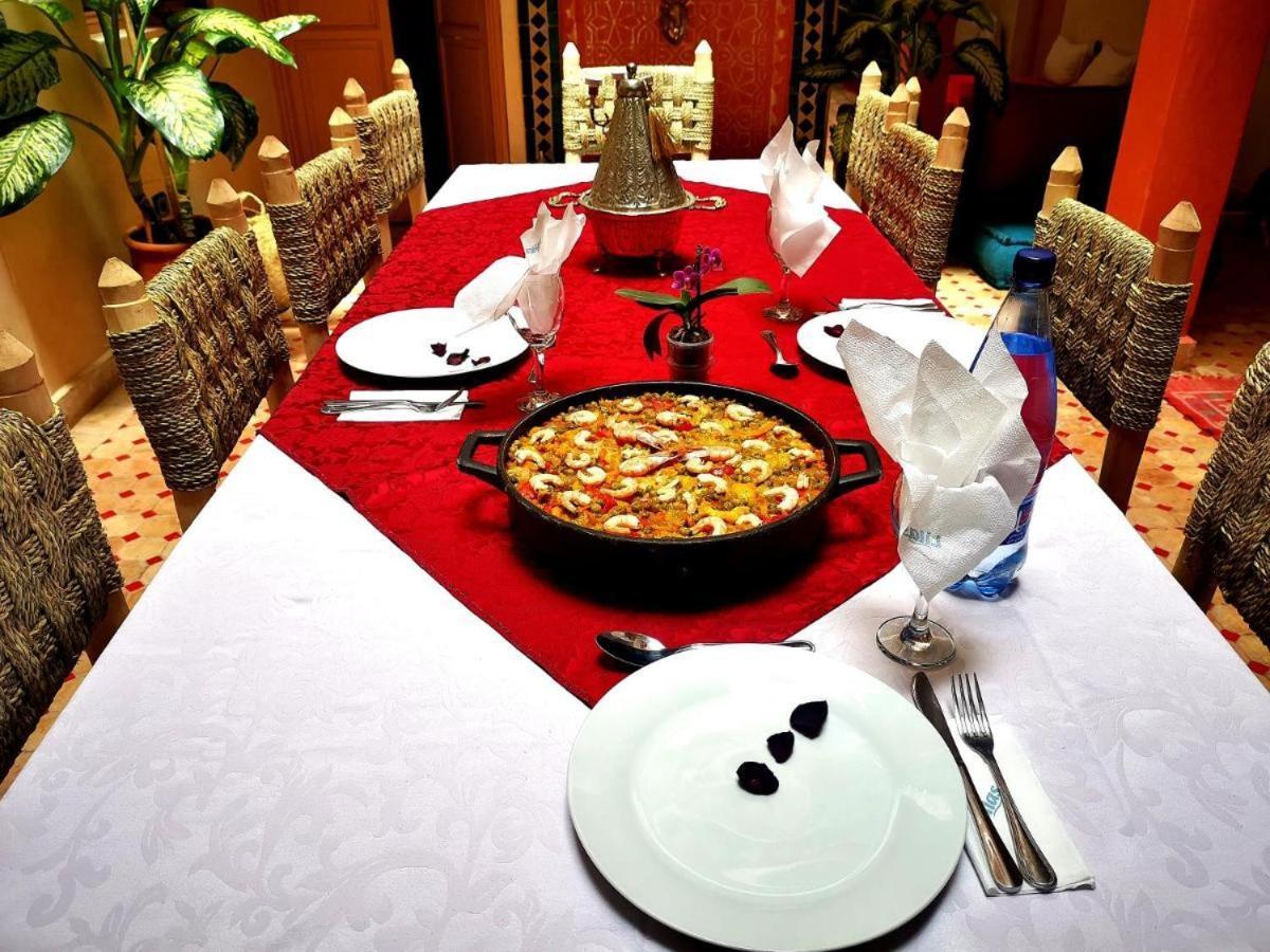 Nakhla Riad